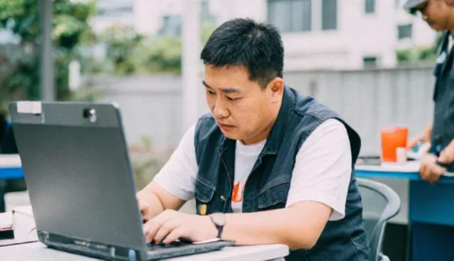 在复杂环境中的性能稳定性与风险防控策略